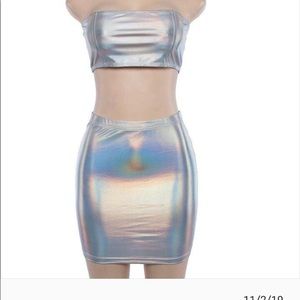 Woman’s 2 pc outfit